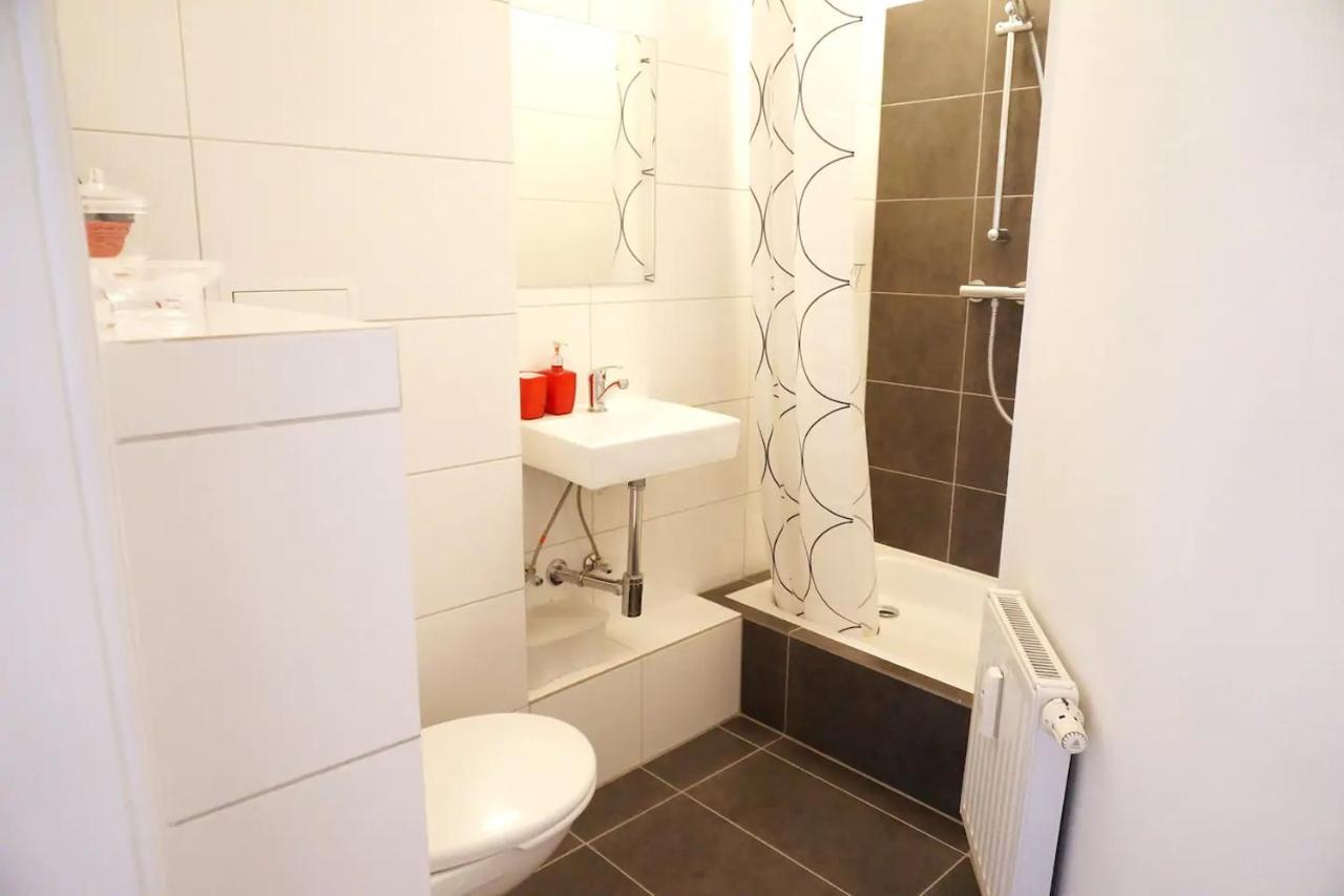 Cozy Studio In Friedrichshain, 4 Quiet Guests Only Berlin Eksteriør billede