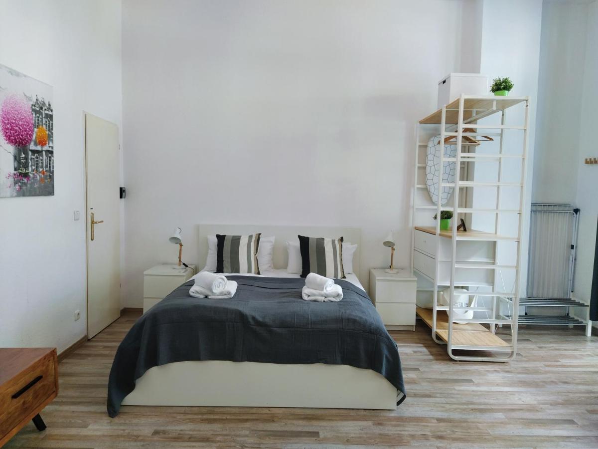 Cozy Studio In Friedrichshain, 4 Quiet Guests Only Berlin Eksteriør billede